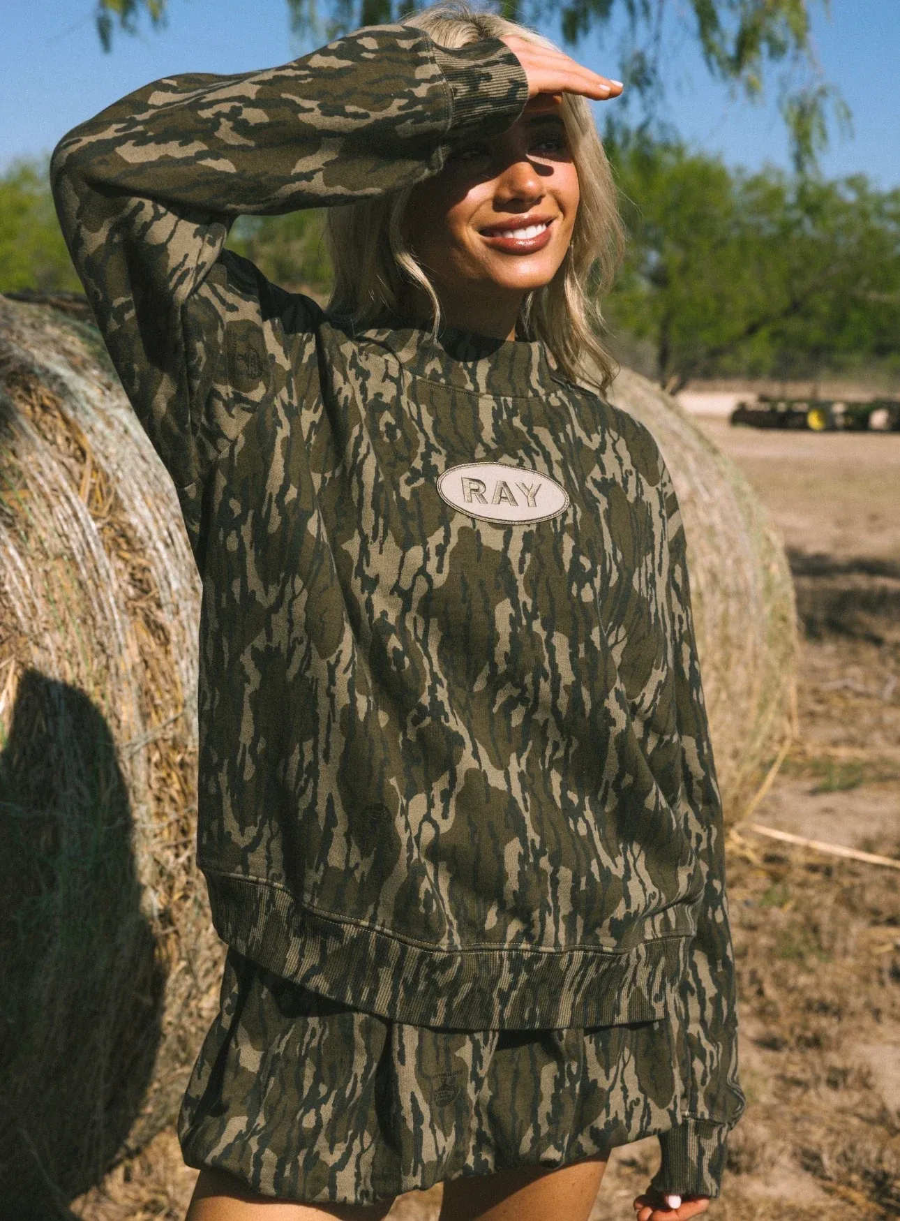 Mock Neck Sweatshirt - Mossy Oak® Bottomland®